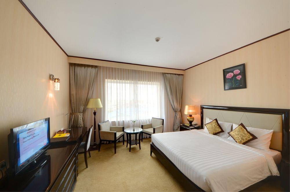 Herman International Hotel 金边 外观 照片
